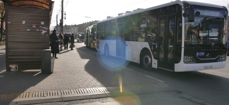 автобус остановка Центральный рынок