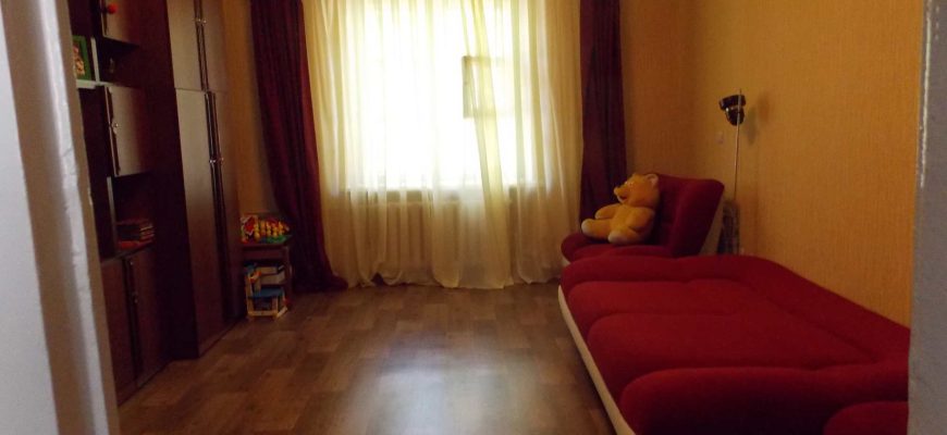 квартира интерьер спальня диван